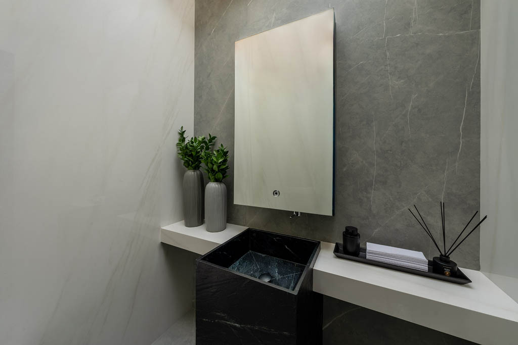 Ascale Armani Silver Falburkolat | Csempék és Járólapok