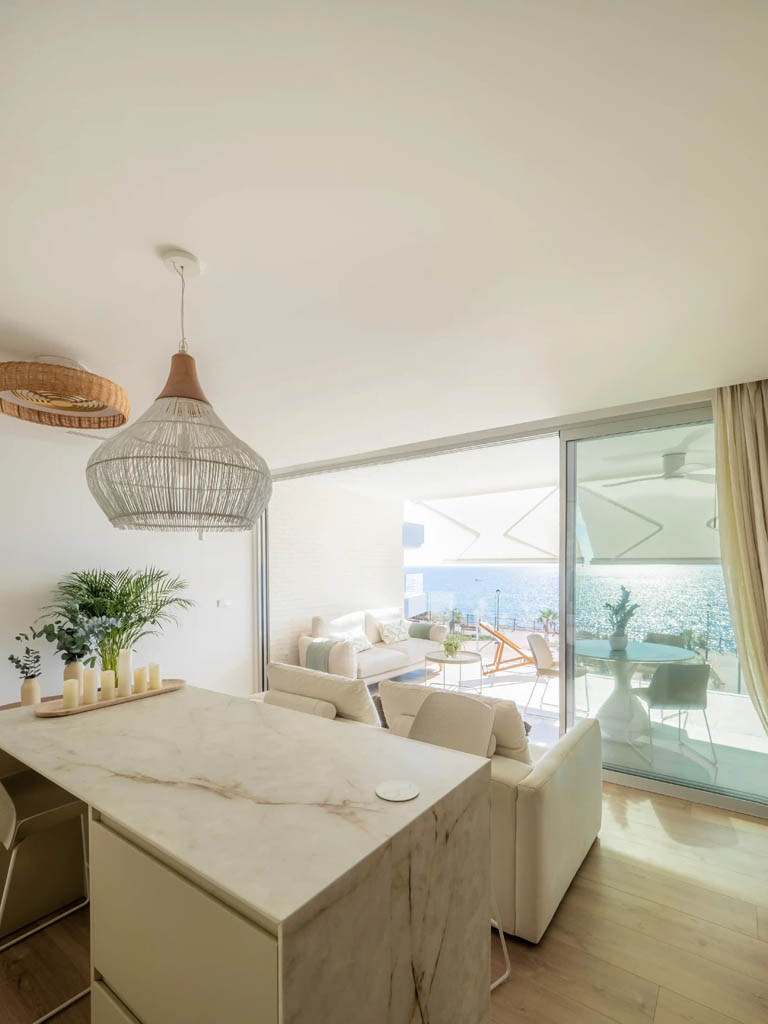 Ascale Crystal Lux White Konyhai burkolólap