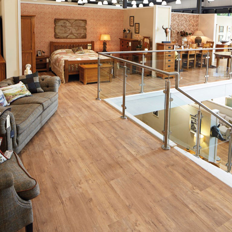 Designflooring LooseLay Traditional Oak Vinyl LLP101 padlólap