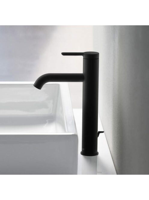 Duravit C.1 matt fekete magasított mosdócsaptelep, automata leeresztőszeleppel C11040001046