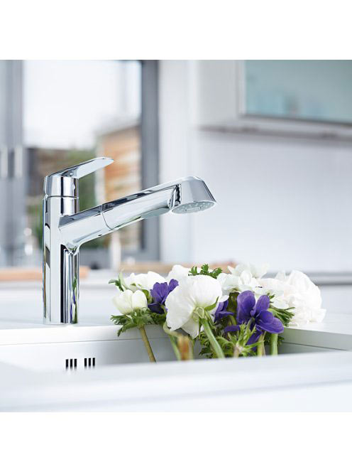 Grohe Eurodisc Cosmopolitan króm mosogató csaptelep kihúzható fejjel 32257002