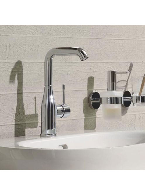 Grohe Essence egykaros mosdócsaptelep L-es méret, króm 32628001