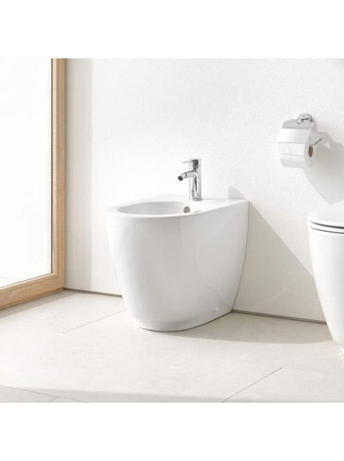 Grohe Essence falra tolható álló bidé PureGuard bevonattal 3957500H