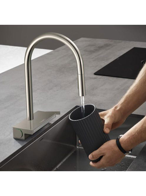 Hansgrohe Aquno Select M81 rozsdamentes acél hatású konyhai csaptelep 170,sBox-al, kihúzható kifolyóval 73831800