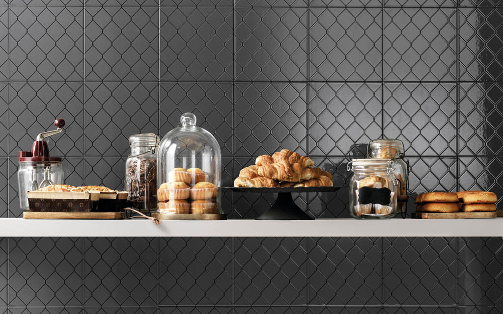 Iris Ceramica Fence Falburkolat 