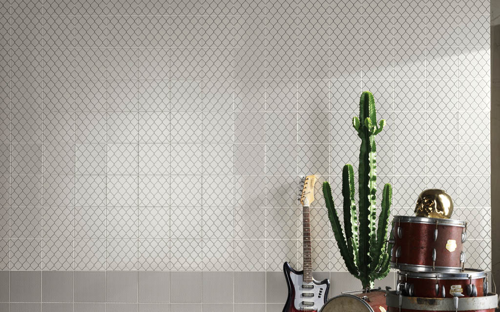 Iris Ceramica Fence Falburkolat 