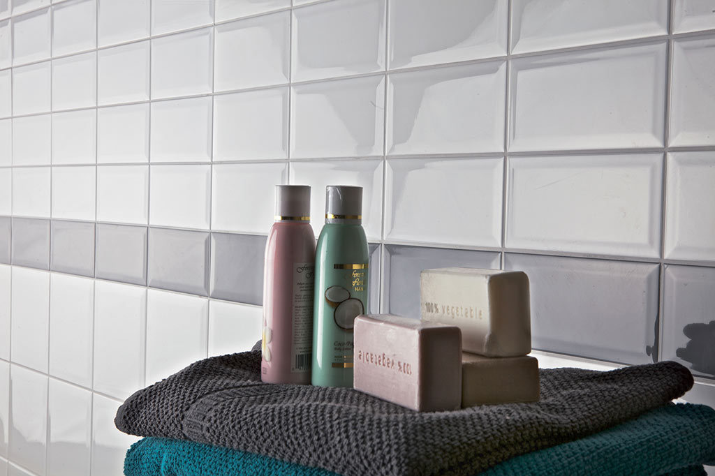 Musis Phormae Falburkolat | Csempék és Padlólapok