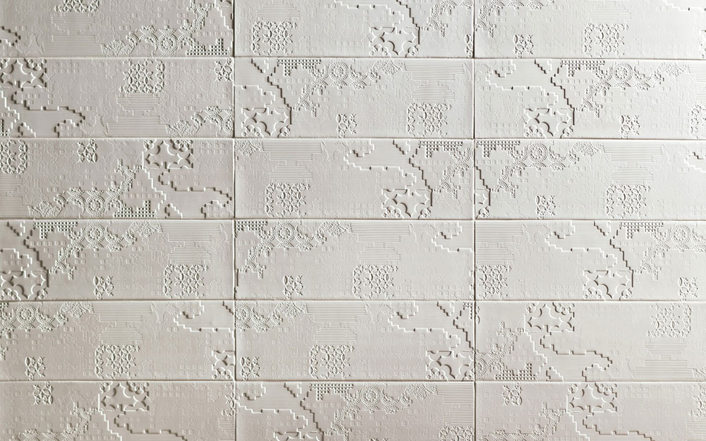 Mutina Bas-Relief Falburkolat | Járólapok és Csempék