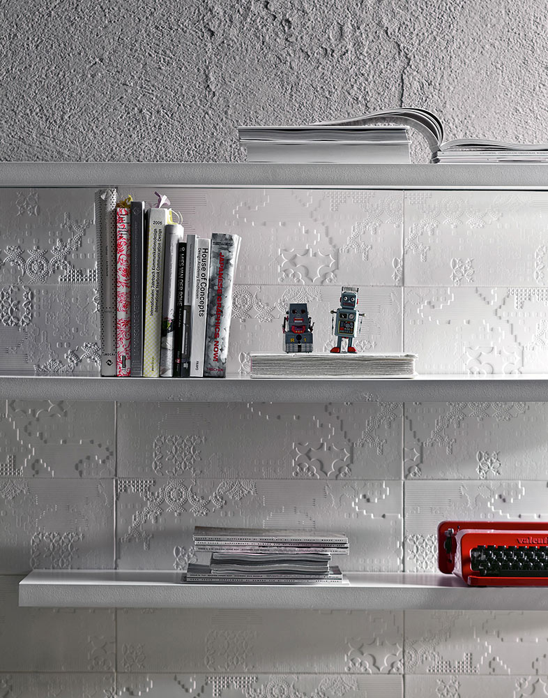 Mutina Bas-Relief Falburkolat | Burkolatok és Csempék