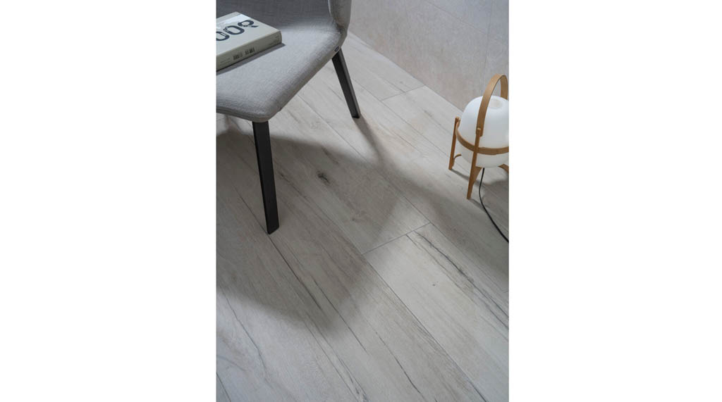 Peronda Jackson Floor