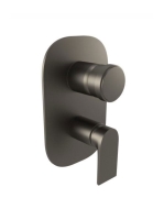 Bugnatese Simple falsík alatti zuhanycsaptelep 3 fogyasztóhoz, grafit fekete 6631GF