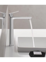 Grohe Lineare egykaros magasított mosdó csaptelep XL-Size 23405001