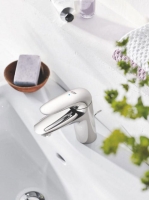 Grohe Wave egykaros mosdócsaptelep S-méret húzórudas leeresztővel, króm 32284001