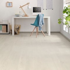 Haro Tritty 100 Oak Emilia White Silent CT 538740 laminált padló hangszigeteléssel