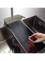 Hansgrohe Aquno Select M81 rozsdamentes acél hatású konyhai csaptelep, kihúzható kifolyóval 73830800