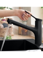 Hansgrohe Zesis M33 Konyhai csaptelep 2jet, kihúzható kifolyóval, matt fekete 74800670