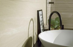 Polis Montagne Falburkolatok 