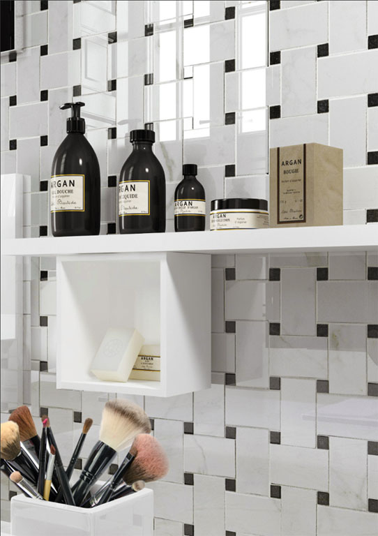 Saime Cave Falburkolat 