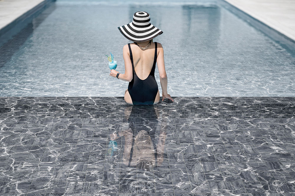 Ceramica Valsecchia Swimming Planet Kőhatású járólap